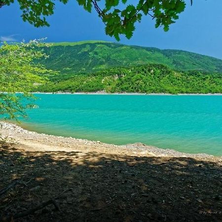 Gite Proche Des Passerelles Et Du Lac De Monteynard Saint-Martin-de-la-Cluze المظهر الخارجي الصورة