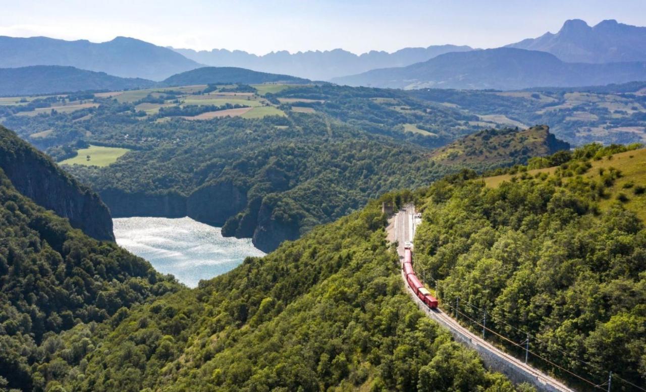 Gite Proche Des Passerelles Et Du Lac De Monteynard Saint-Martin-de-la-Cluze المظهر الخارجي الصورة